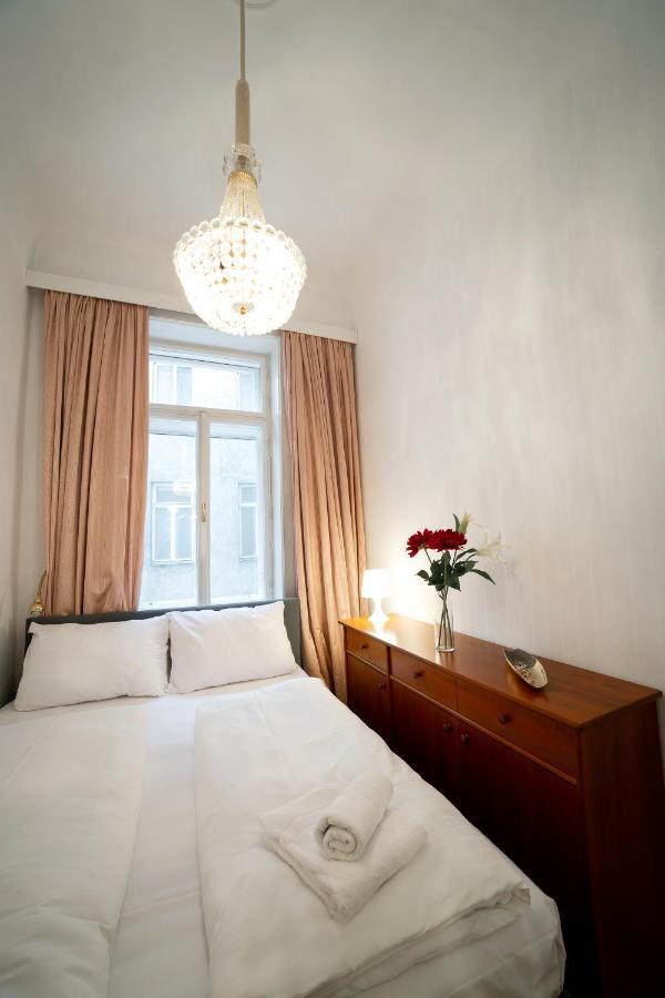 Апартаменты Hideaway Wahring Вена Экстерьер фото